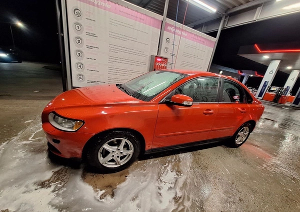 samochody osobowe Volvo S40 cena 13500 przebieg: 191259, rok produkcji 2007 z Złotów